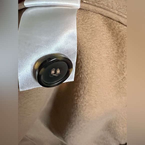 H&M Cape Jacket - Picture 7 of 7